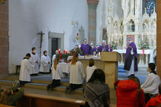 Beauftragung zu Lektorat und Akolythat in St. Marien, Volkmarsen (Foto: Karl-Franz Thiede)